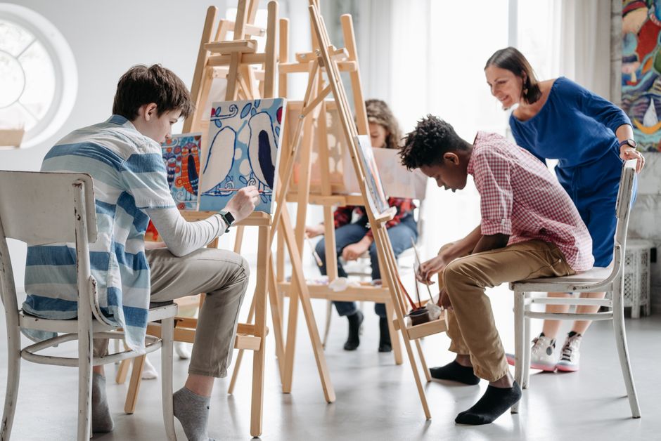 Exploring Artistic Horizons: 5 Key Benefits of Web-Based Artistic Exploration